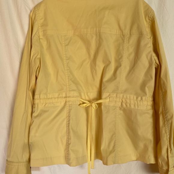 Sunset Rd NWT jacket in Pale Yellow size 8 pit top it 19.5 has stretch - Picture 5 of 7